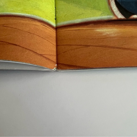 A teacher for Bear by Anne-Marie Pace, children’s paperback book - Picture 16 of 16